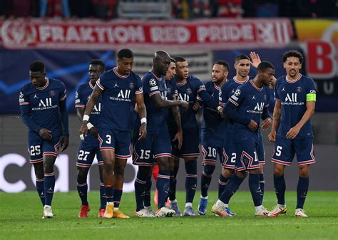 PSG in English .